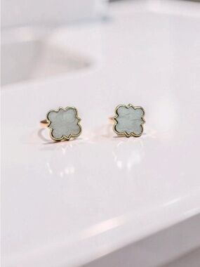 Chloe Clover Stud Earrings 18k Gold Plated Earrings in White
